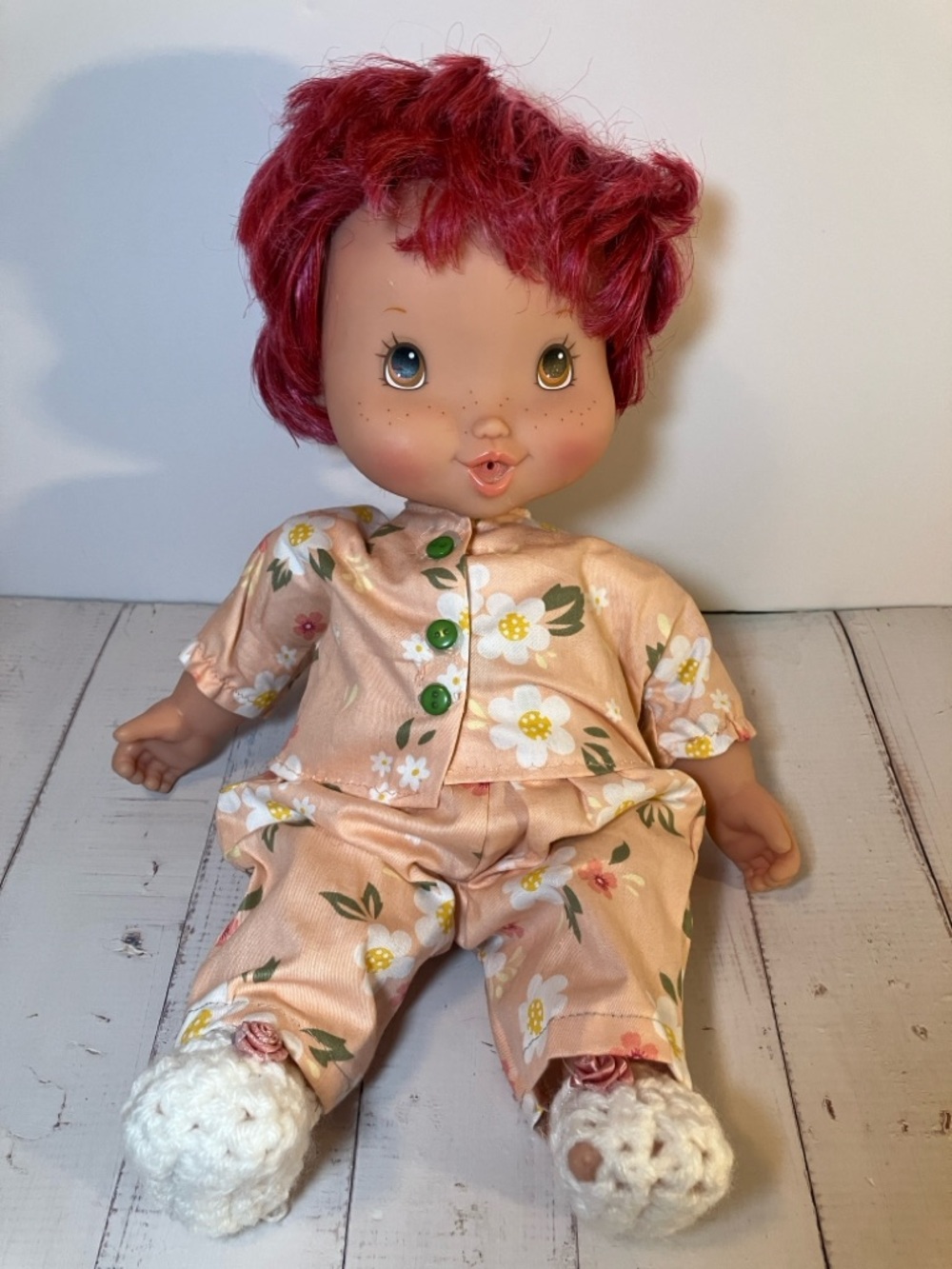 2007 Playmates Strawberry Shortcake Berry Bubbly Doll 14"